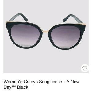 Black & Gold Cat Eye Sunglasses